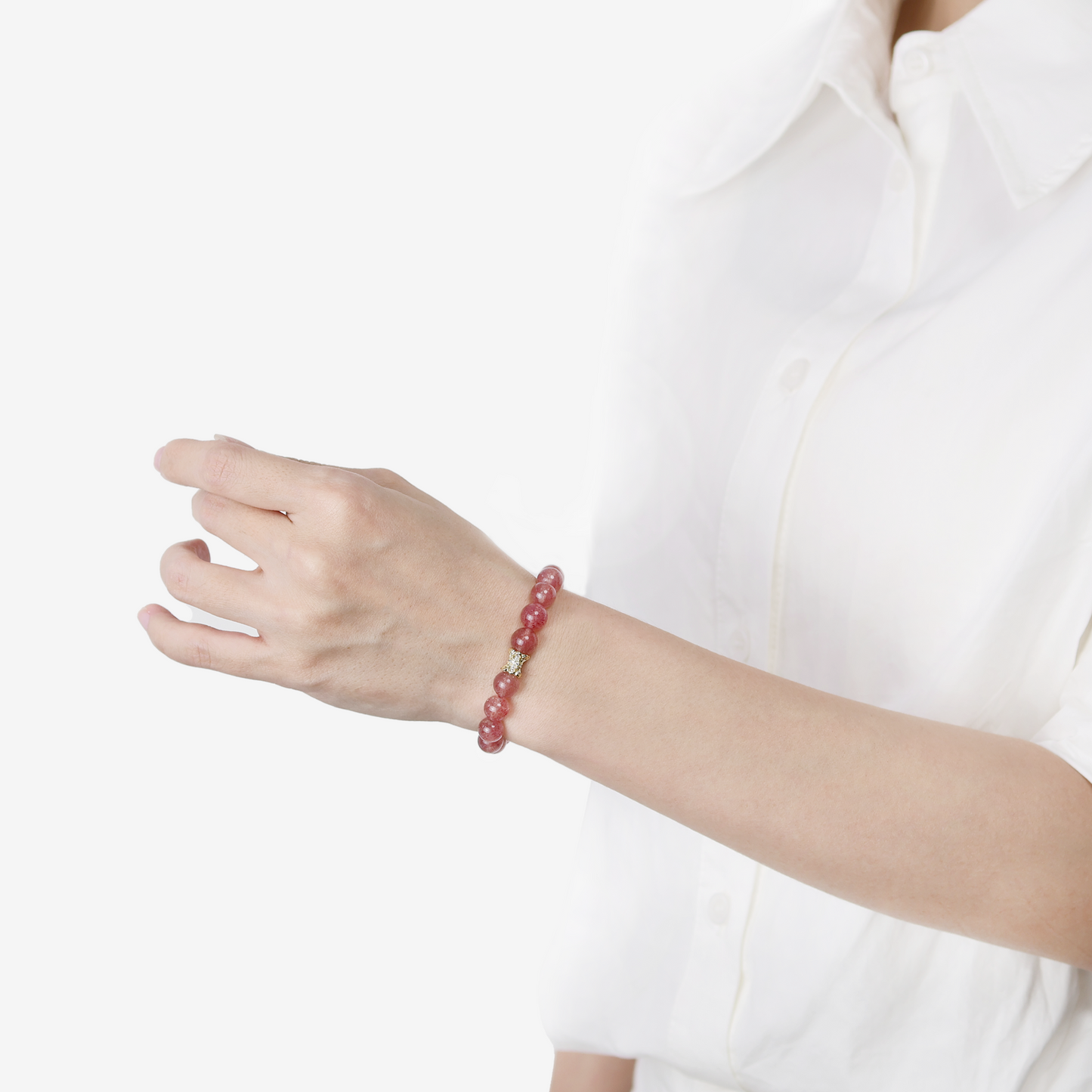 Frostborn Strawberry Quartz Bracelet - JWPatronus