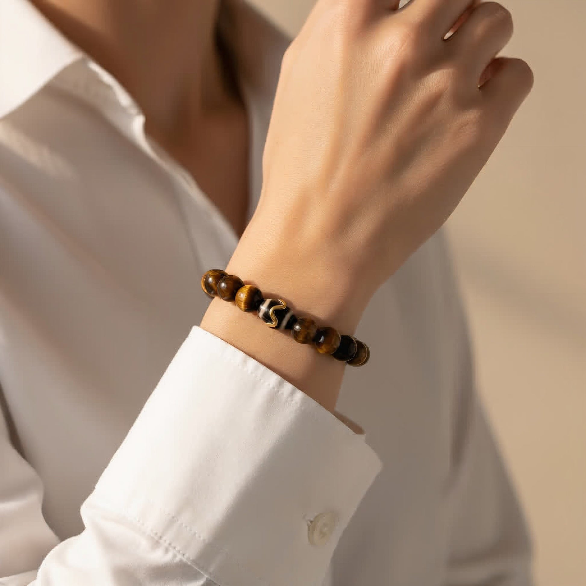 Kailash Tiger’s Eye Dzi Bracelet - JWPatronus