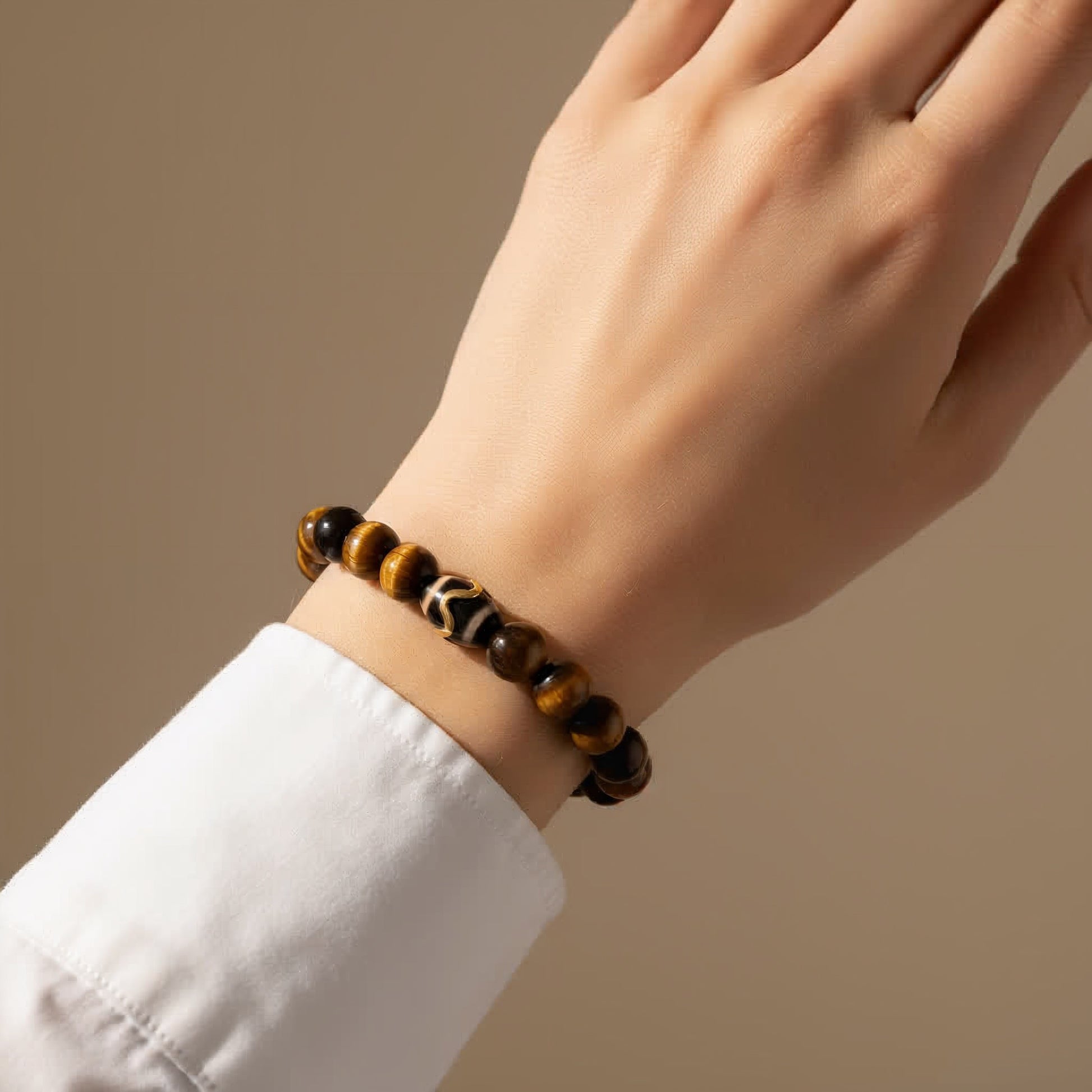 Kailash Tiger’s Eye Dzi Bracelet - JWPatronus