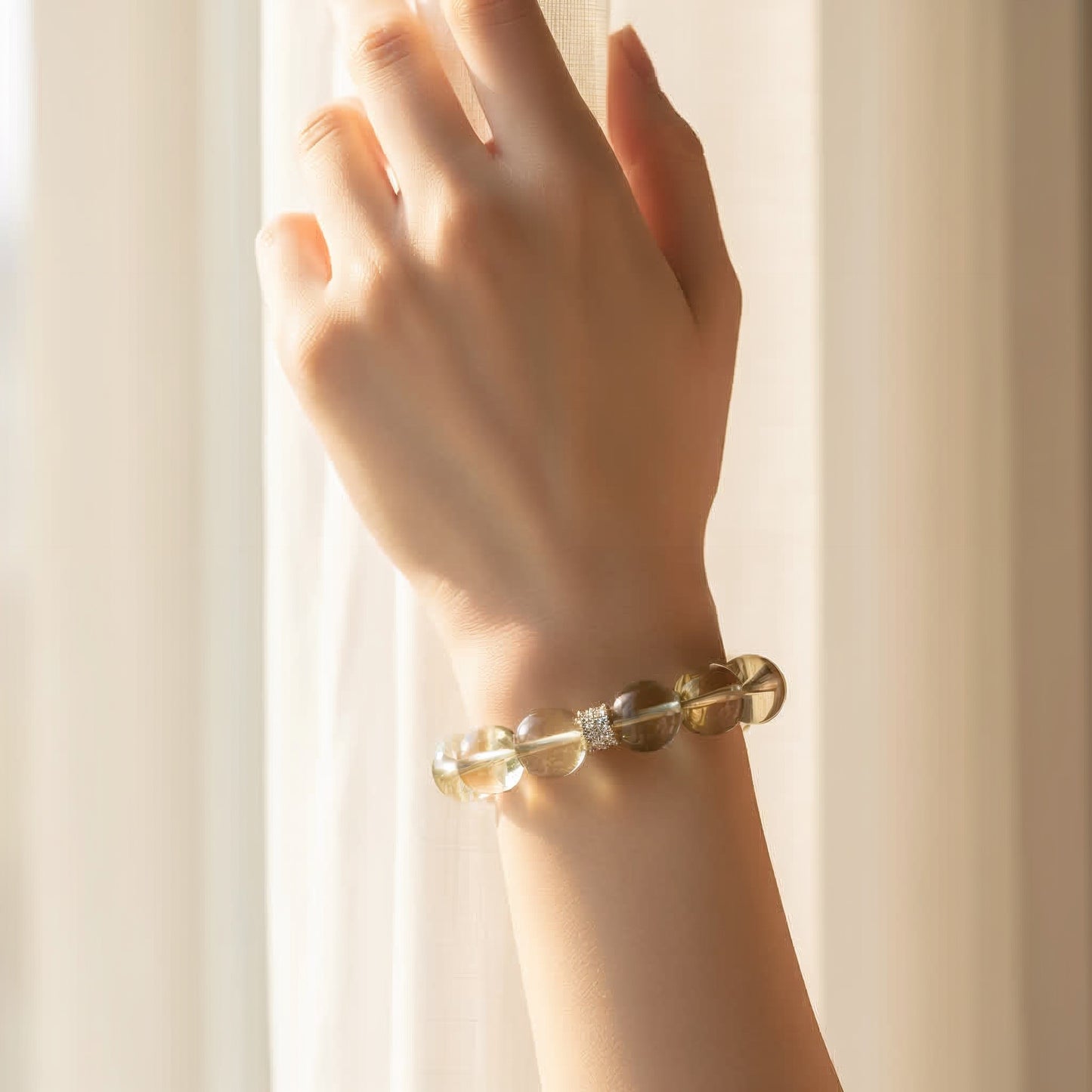 Luminous Lemon Quartz Bracelet - JWPatronus